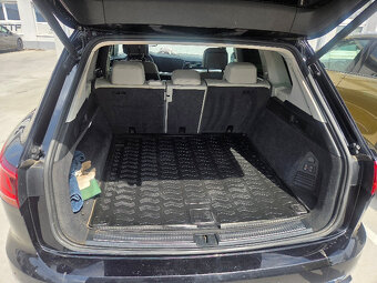 Volkswagen Touareg 3.0 V6 TDI Elegance 4Motion 210kW A8 - 8