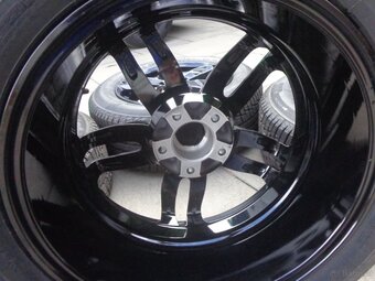 Hyundai Santa Fe / Kia Sportage nagelneue Winterradsatz 18" - 8