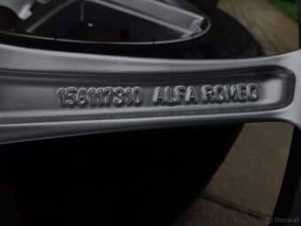 Alfa Romeo Stelvio neue Winterradsatz 255/45R20 - 8