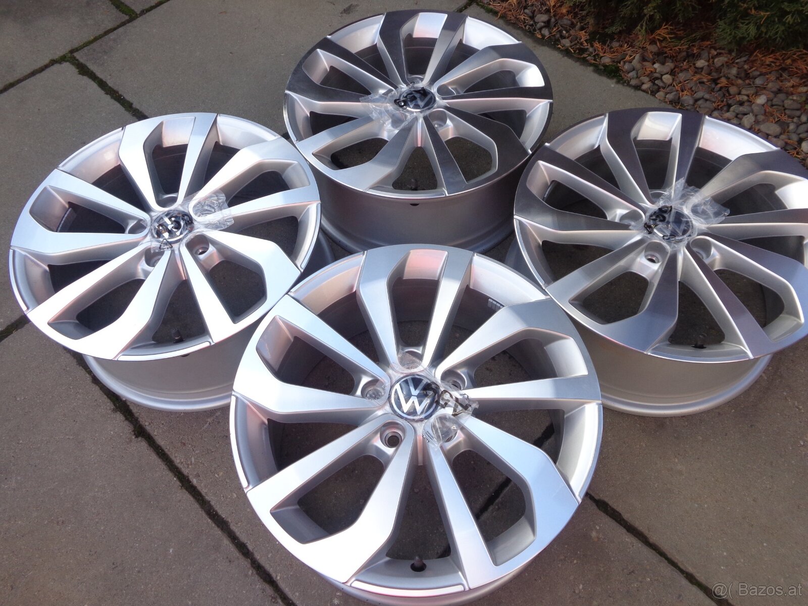 VW T-Roc / Passat neue demo 17Zoll Alufelgensatz - 9