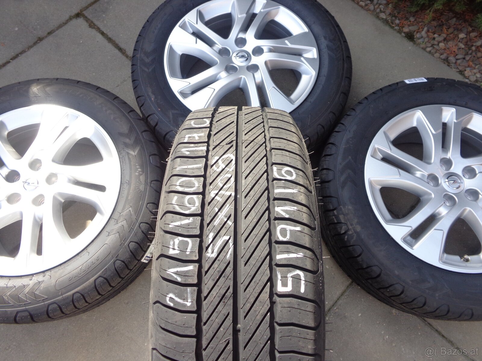 Vivaro ProAce Traveller Spacetourer Jumpy neue Sommerradsatz - 9