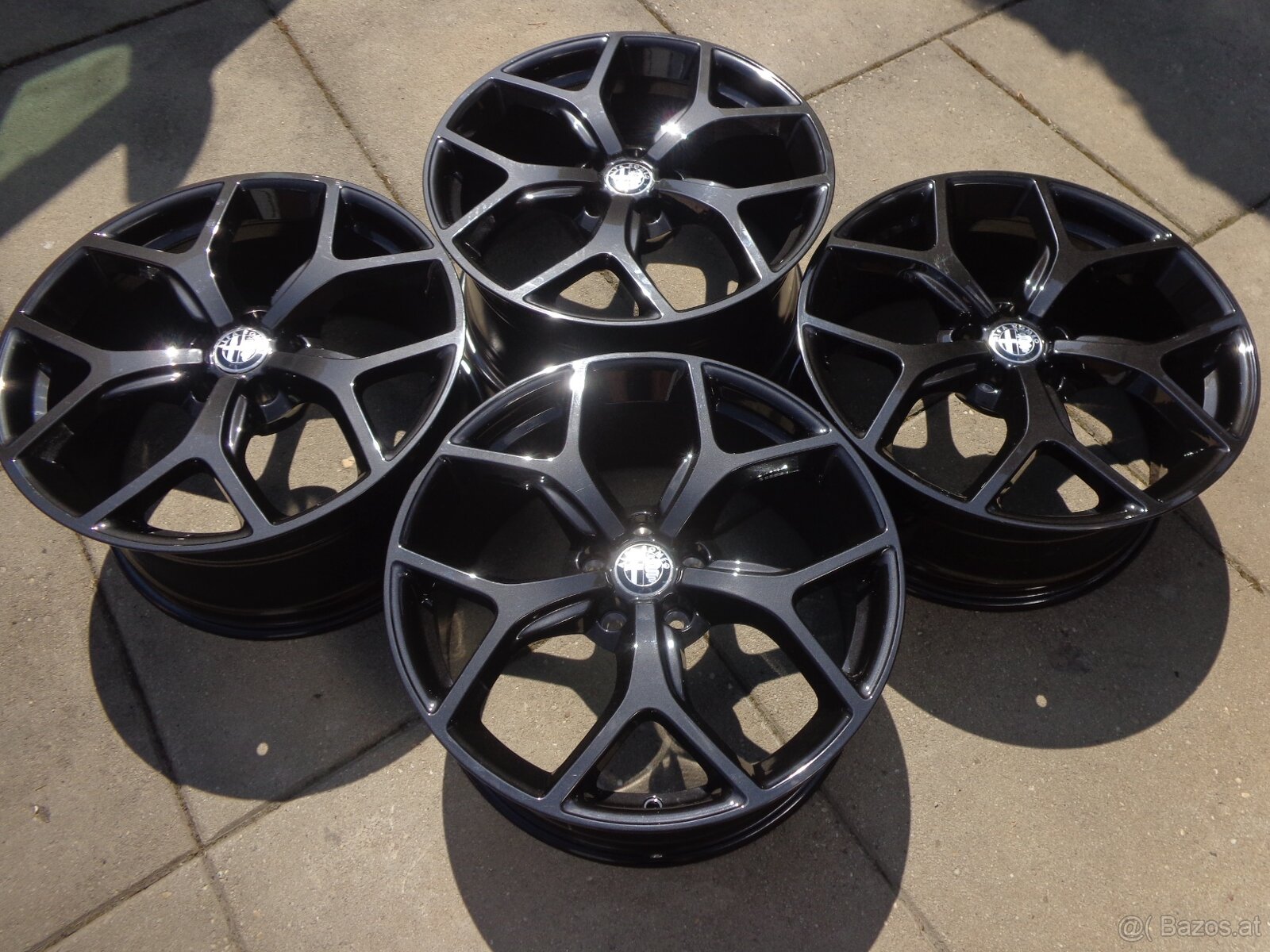 Alfa Romeo Giulia neue Alufelgensatz 19Zoll 8J + 9J - 9