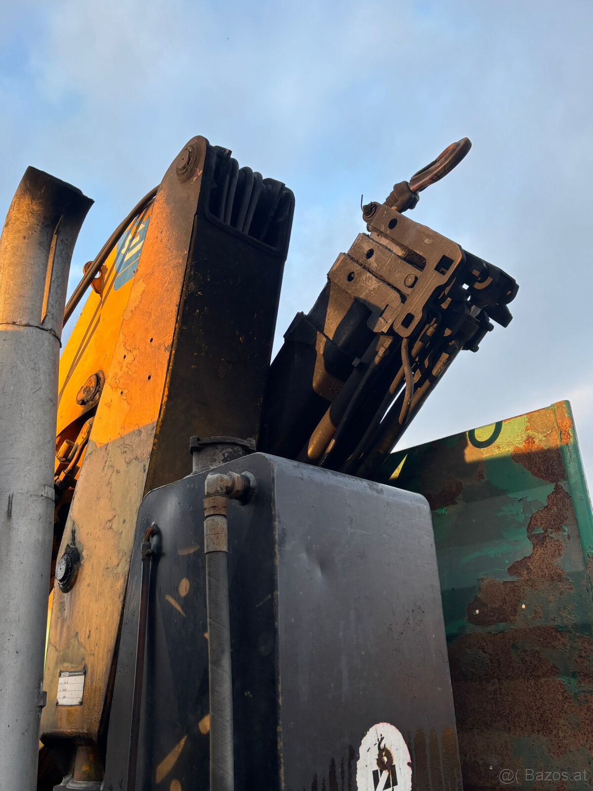 TATRA T815 6x6,2 mit Hydraulikarm - 9