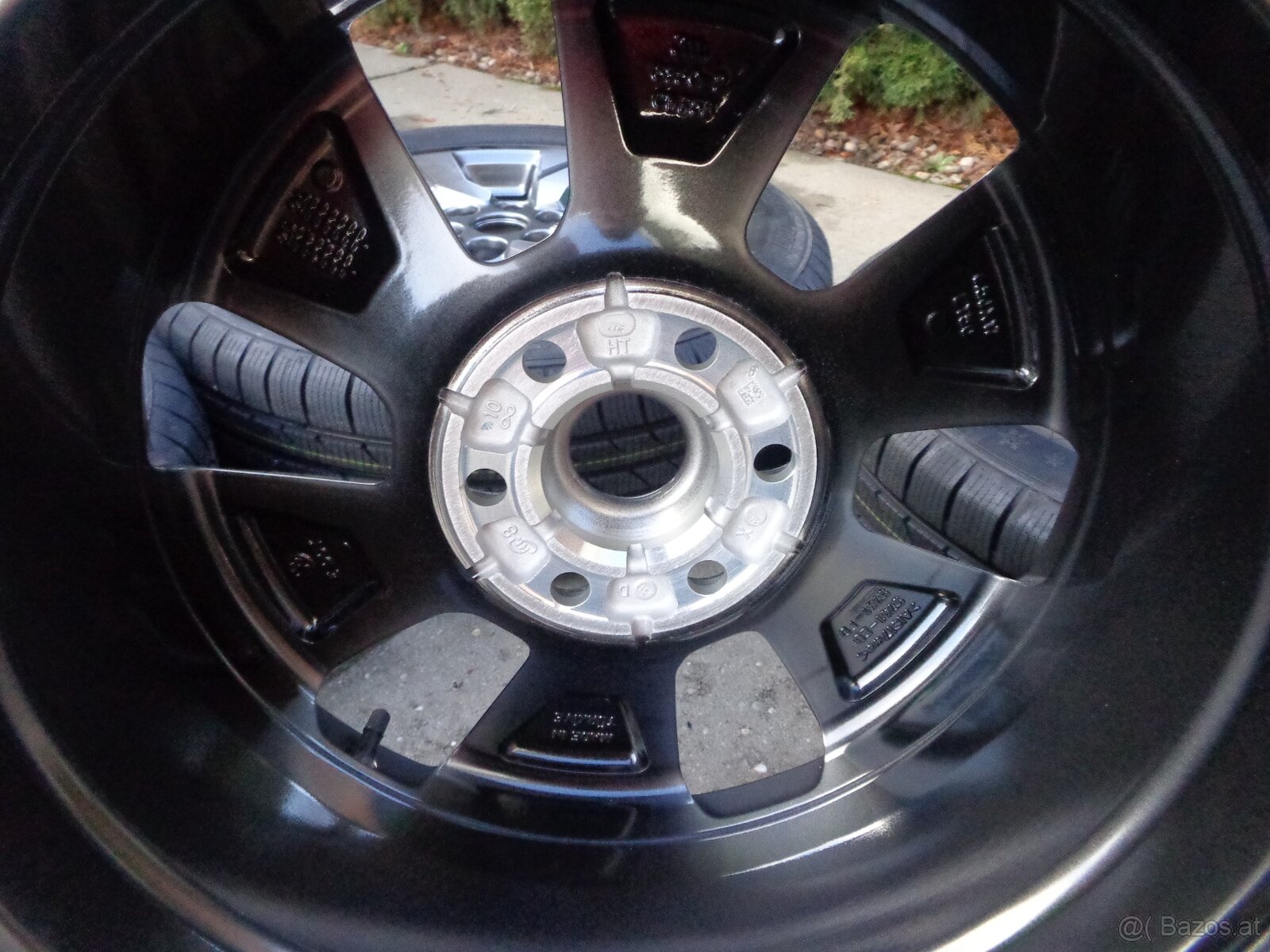 new VW T7 neue Winterradsatz 215/60R17C mit LK 6x120 - 9