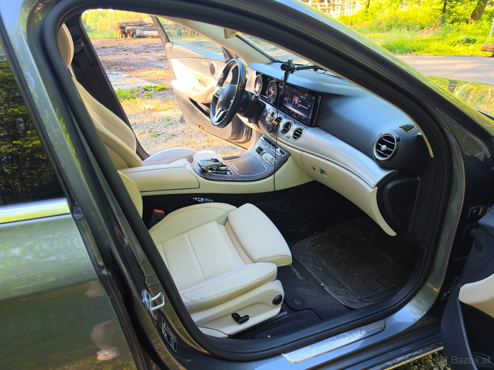Mercedes E300de, plug in hybrid, 306koni, r.v.2019 - 9