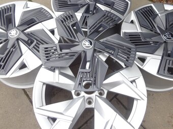 new Skoda Kodiaq 2024- neue demo alufelgensatz 18Zoll - 9