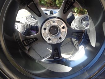 Ford Kuga III neue Winterradsatz - 9