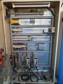 Abkantpresse / CNC Baykal APHS 3706x160 - 9