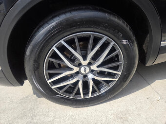 Volkswagen Touareg 3.0 V6 TDI Elegance 4Motion 210kW A8 - 9