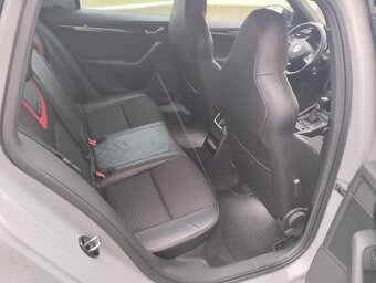 skoda octavia vrs 2.0tdi 135kw dsg. 126tkm.kamera.navi. - 9