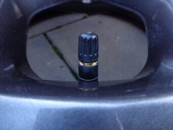 new Ford Ranger / new VW Amarok neue winterradsatz 255/65R18 - 9